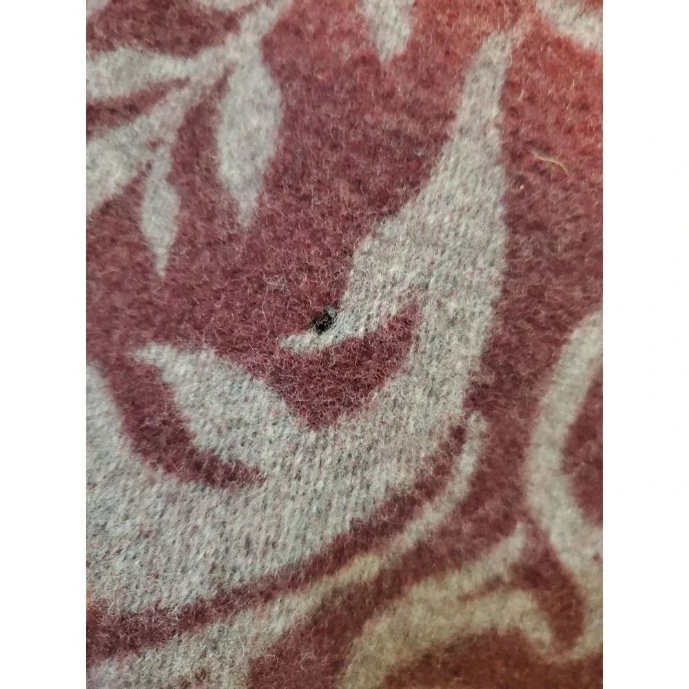 2 Wooded River Renaissance‎ Swirl Throw Blanket 56